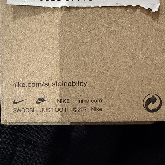 Nike Therma-FIT - Picture 9 of 16